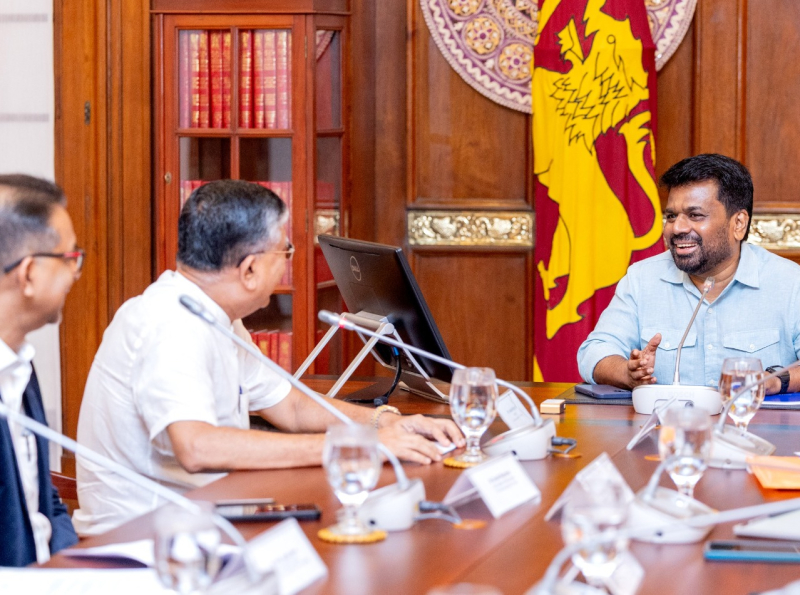 Tourism industry representatives meet President